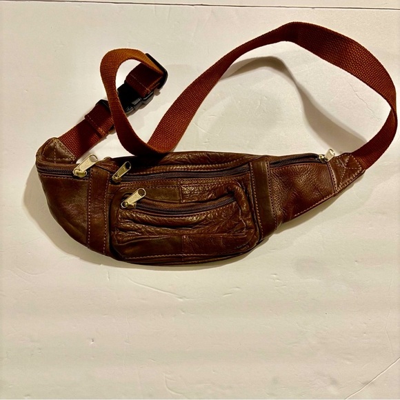 Coronado Men's Brown Leather Belt Bag - Picture 14 of 14